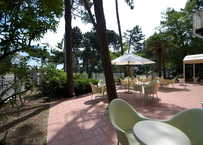 Gregory Отель Морской Милан